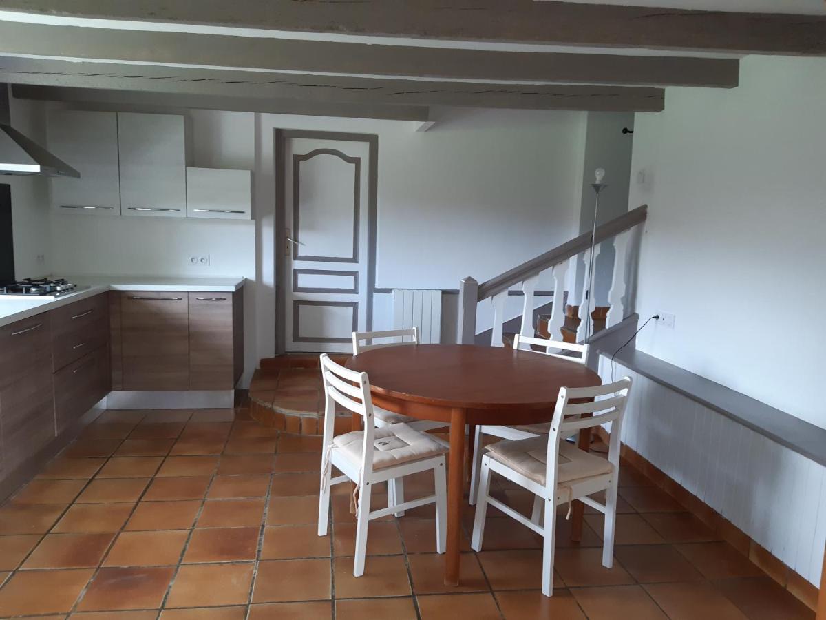 Gîte ferme de stanger Carhaix-Plouguer Eksteriør billede
